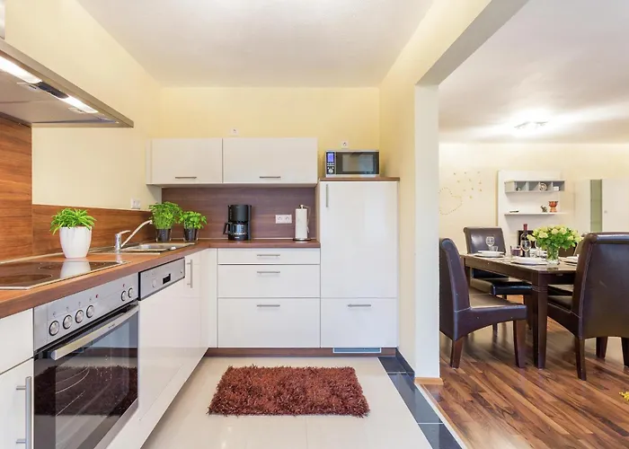 Gorgeous Apartment In Markdorf With Swimming Pool