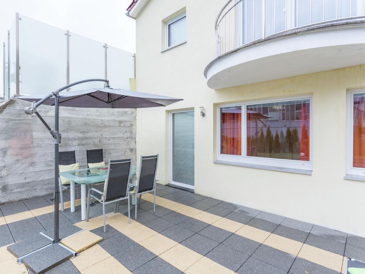 Gorgeous In With Swimming Pool Apartment *